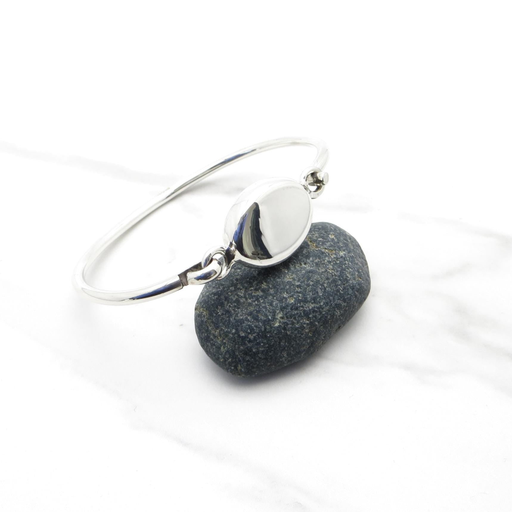 Sterling Silver Oval Engravable Hinged Bracelet