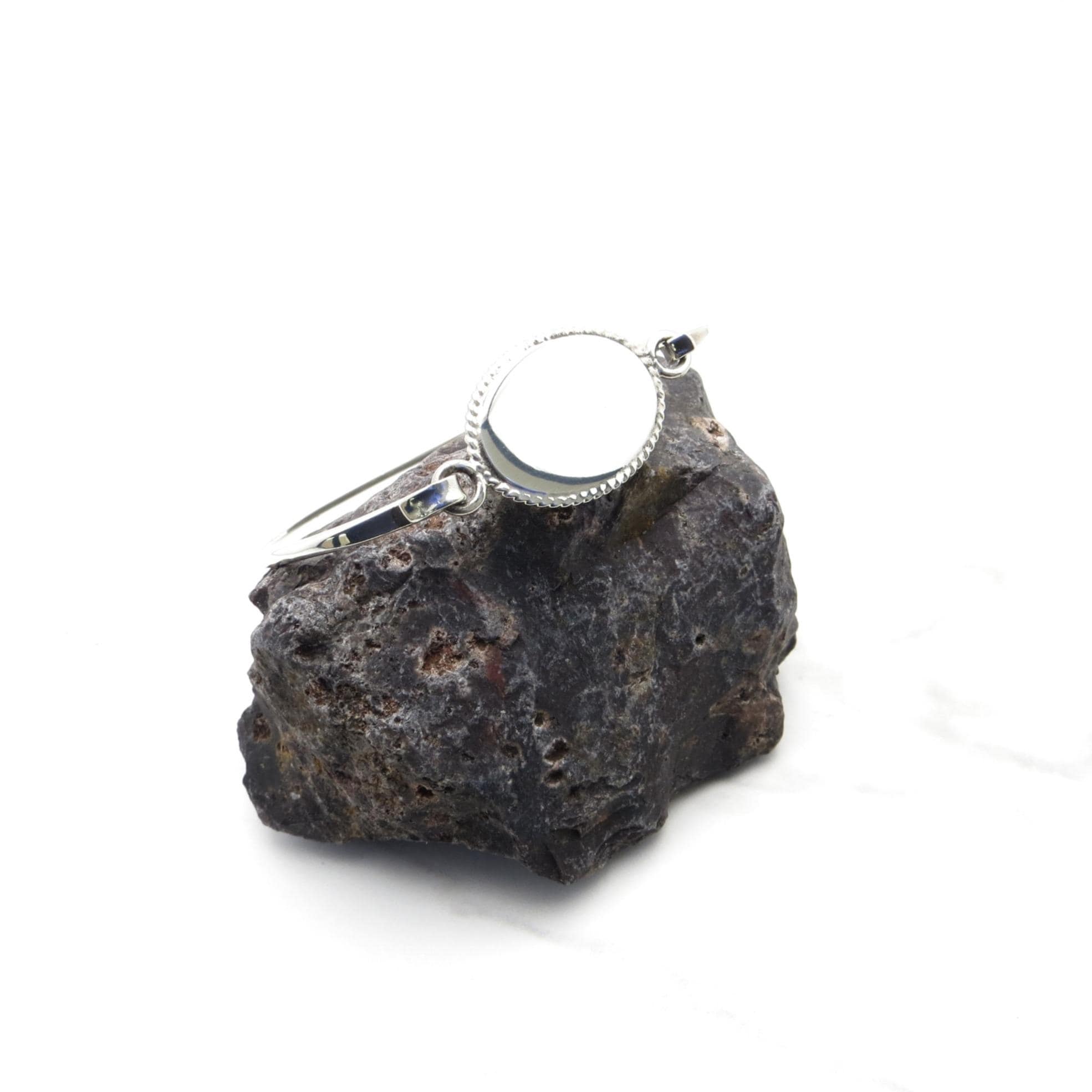 Sterling Silver Oval Engravable Hinged Bracelet with Rope Border