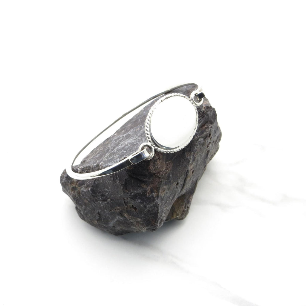 Sterling Silver Oval Engravable Hinged Bracelet with Rope Border